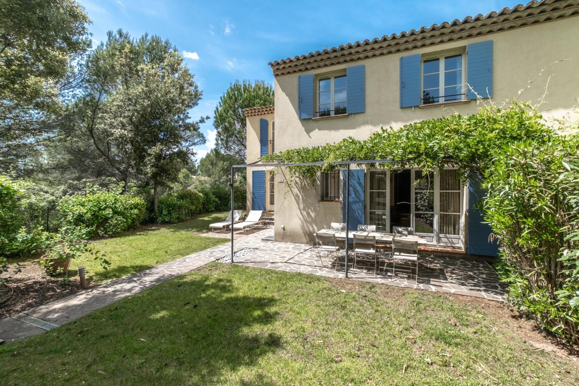 Les Appartements Et Maisons Du Domaine De Saint Endreol Golf & Spa Resort La Motte Buitenkant foto