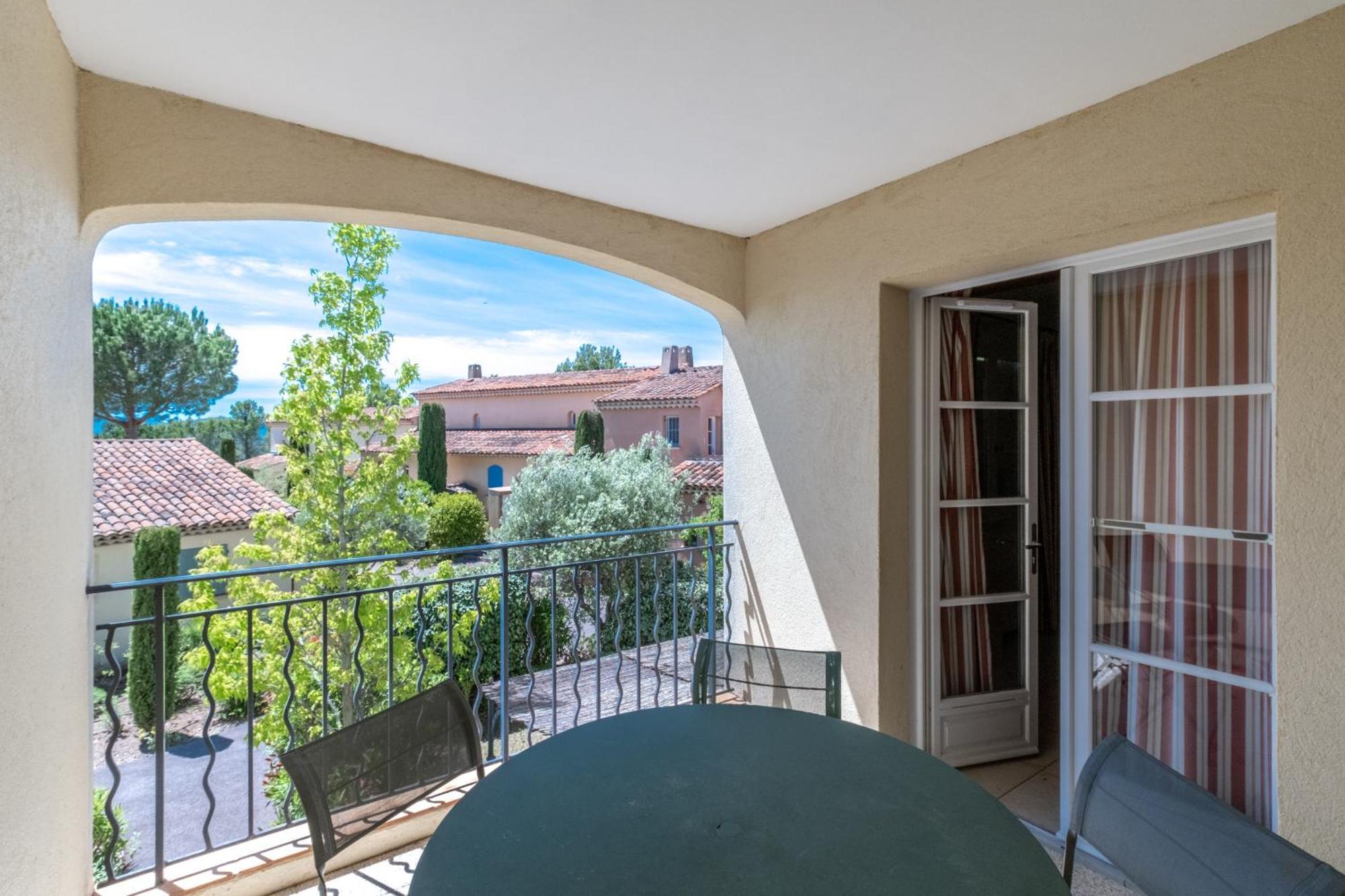Les Appartements Et Maisons Du Domaine De Saint Endreol Golf & Spa Resort La Motte Buitenkant foto