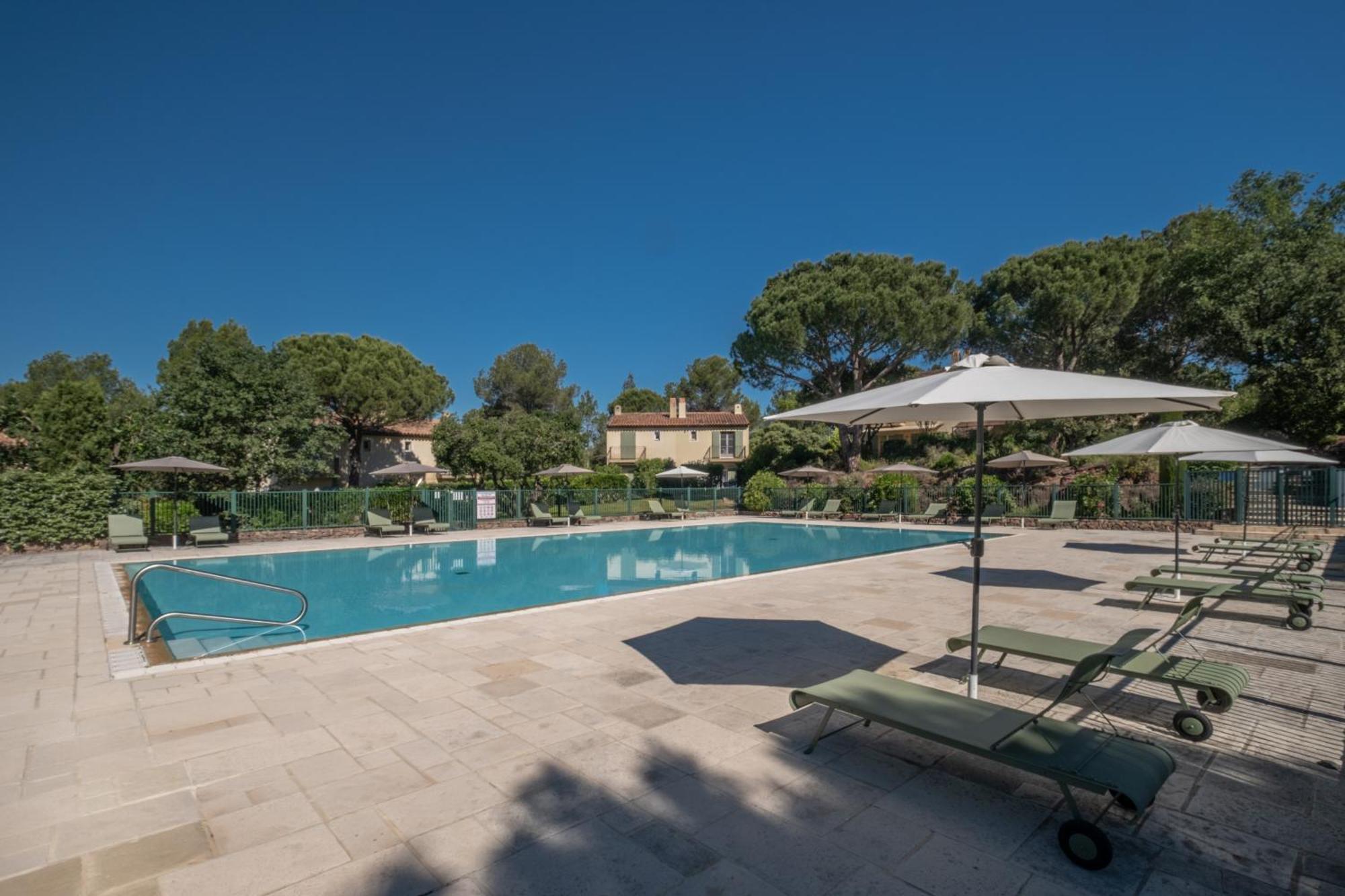 Les Appartements Et Maisons Du Domaine De Saint Endreol Golf & Spa Resort La Motte Buitenkant foto
