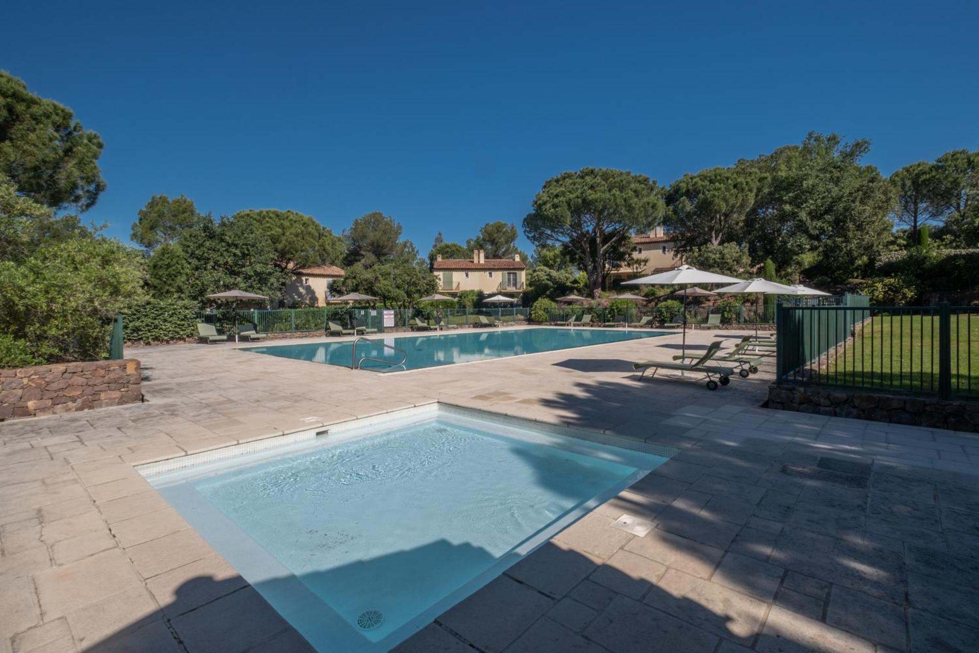 Les Appartements Et Maisons Du Domaine De Saint Endreol Golf & Spa Resort La Motte Buitenkant foto